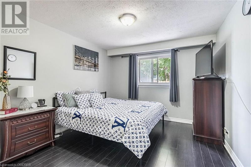 9 SEGUIN Court  Etobicoke, M9V2C4 | Image 25