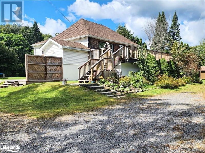 120 BAKERY Lane  Gravenhurst, P1P1R2 | Image 1