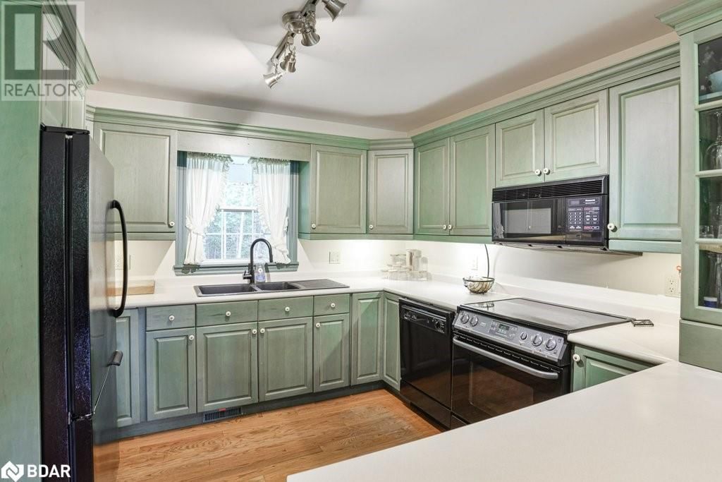 1390 WARMINSTER Image 15