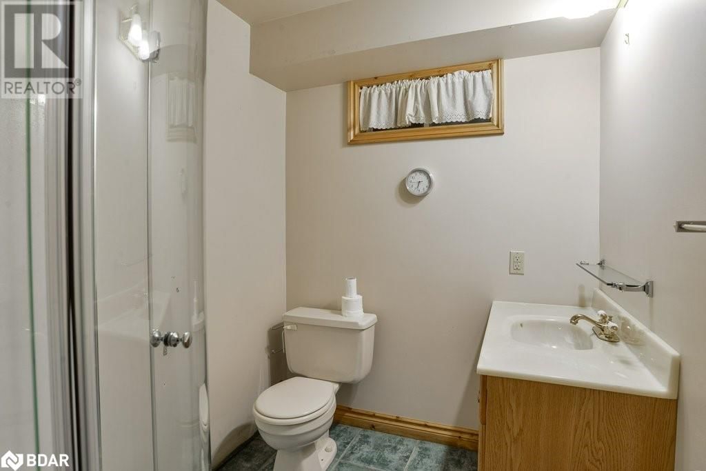 1390 WARMINSTER Image 30