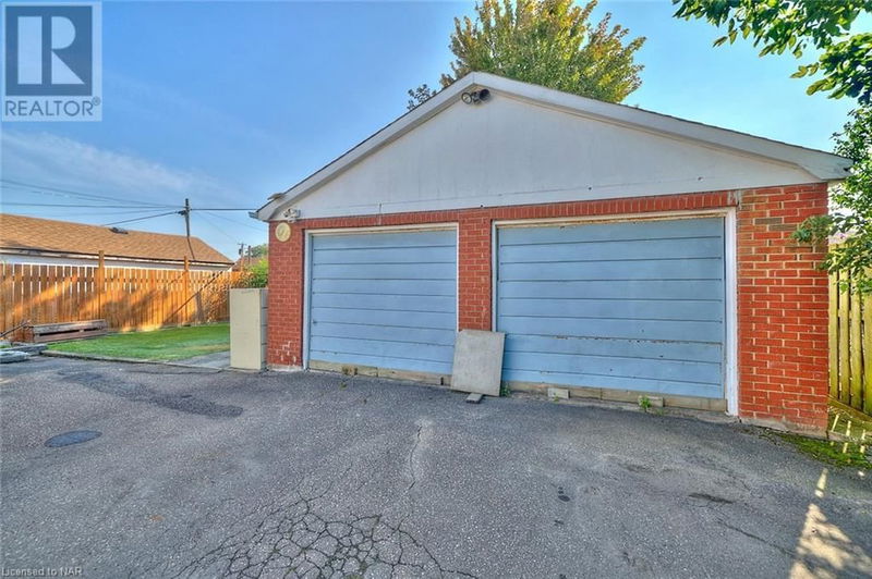 87 SOUTHWORTH Street  Welland, L3B1Y7 | Image 3