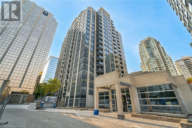 18 HOLLYWOOD Avenue  Toronto, M2N6P5 | Image 1