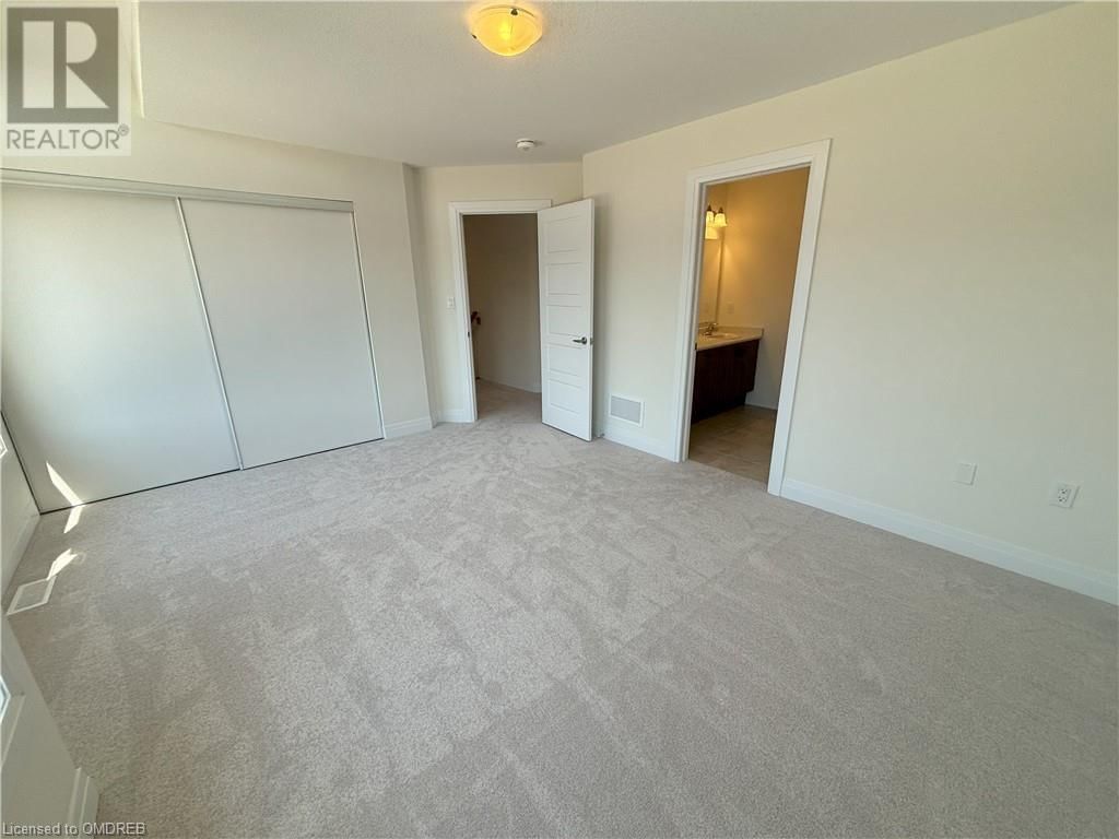 23 LANGRIDGE Way Image 22