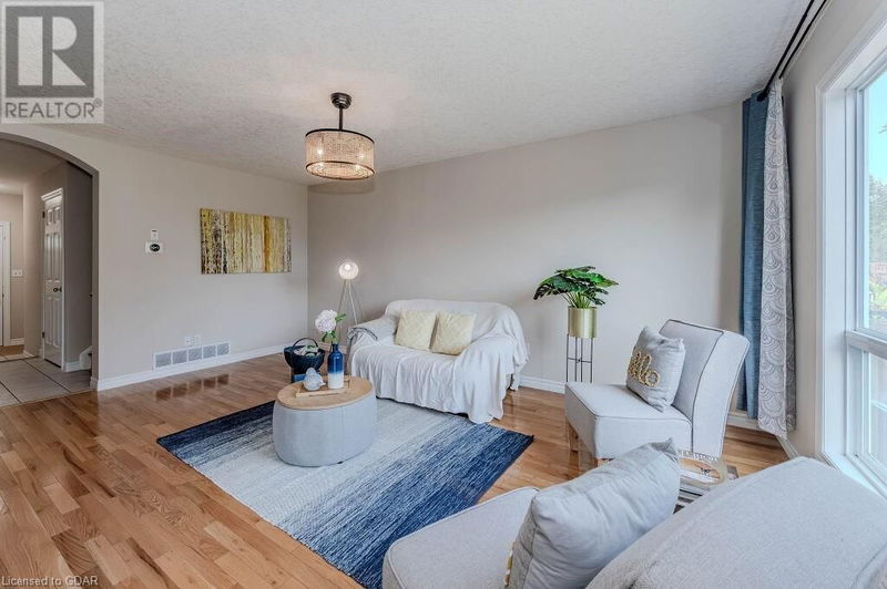 210 RICKSON Avenue  Guelph, N1G5H1 | Image 11