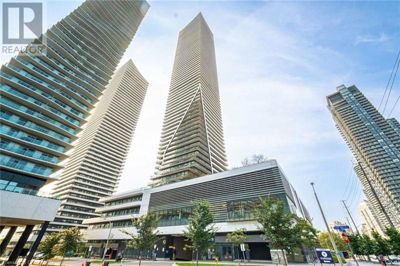 30 SHORE BREEZE DRIVE Drive  Toronto, M8V0J1 | Image 1