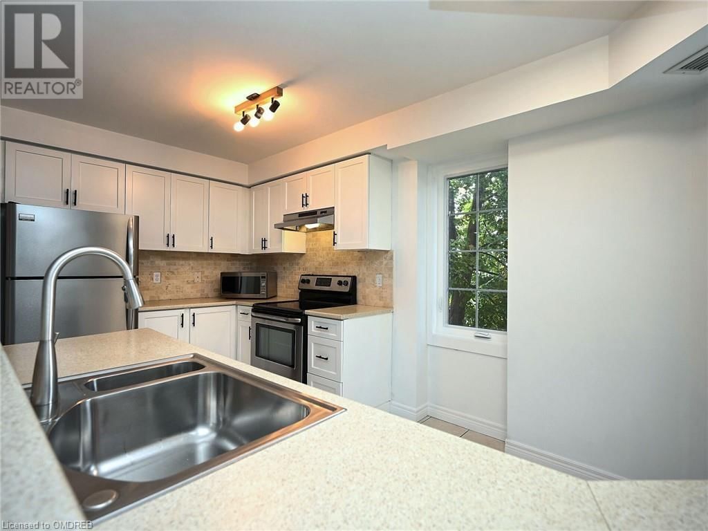 2301 PARKHAVEN Boulevard Unit# 204 Image 17