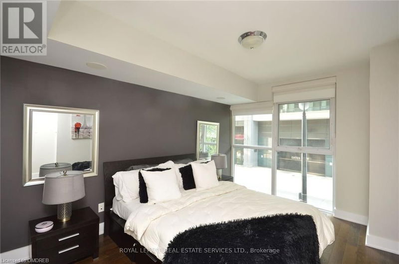 4065 BRICKSTONE Mews  Mississauga, L5B0G3 | Image 22