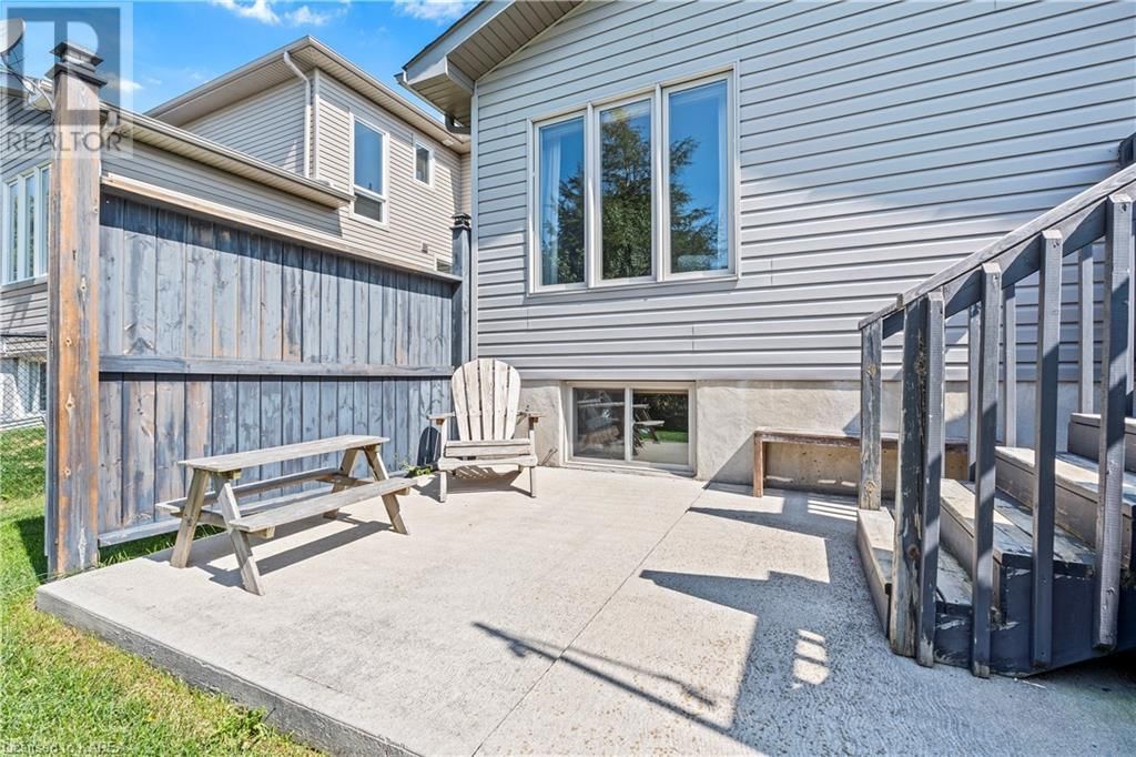 229 MACDOUGALL Drive Image 38