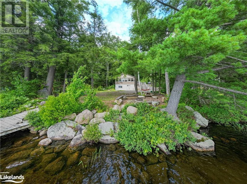 1032 LAKESHORE Drive South Bracebridge, P1L1X3 | Image 16