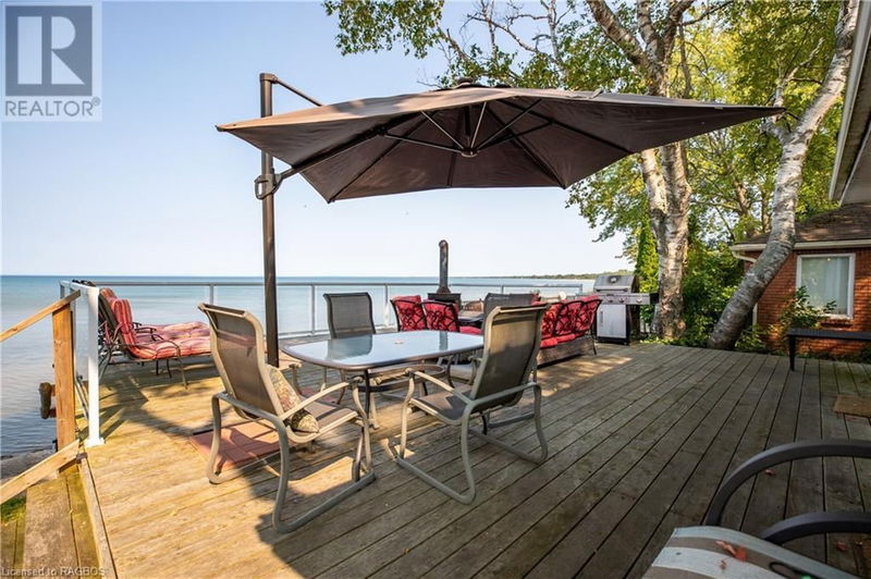 1950 SHORE Lane  Wasaga Beach, L9Z1T7 | Image 16