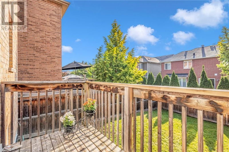 392 KINCARDINE Terrace  Milton, L9T8E9 | Image 36