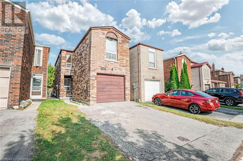 102 PENNYHILL Drive  Toronto, M1B4K7 | Image 2