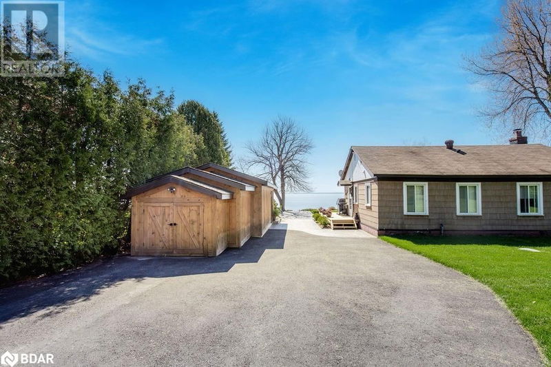 81 PARKSIDE Drive  Oro-Medonte, L0L1T0 | Image 12