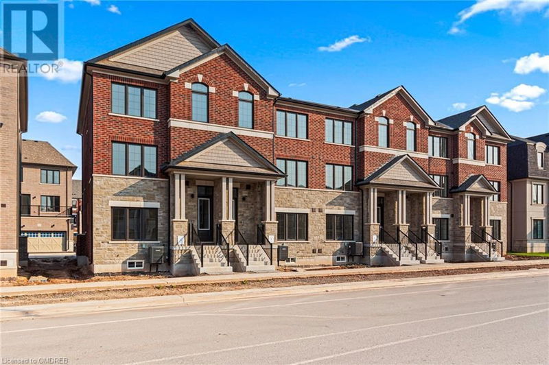 1354 WILLIAM HALTON Parkway  Oak Flats, L6M4L8 | Image 2