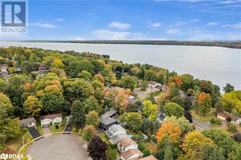 8 CAMPFIRE Court  Barrie, L4M5G9 | Image 37