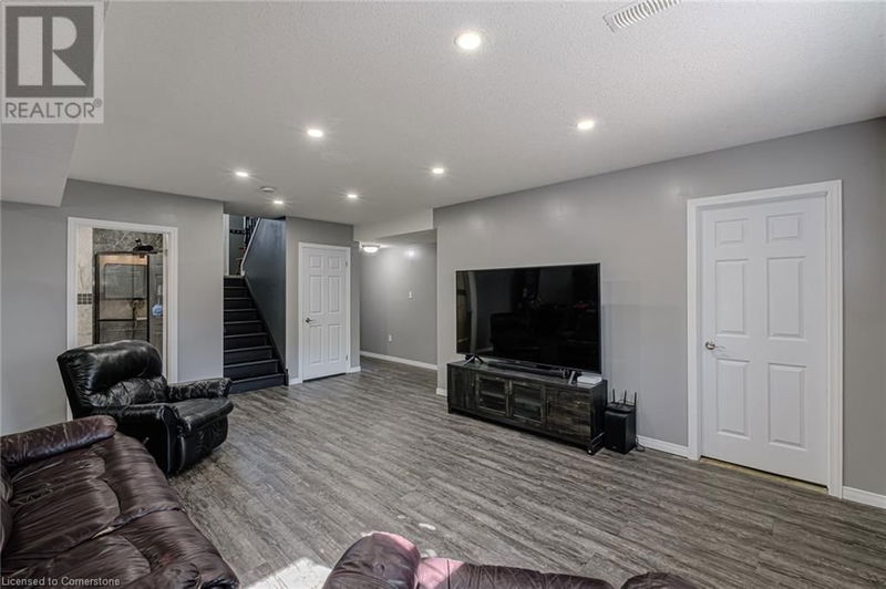 16 GAAL Court  Brantford, N3T6R5 | Image 32