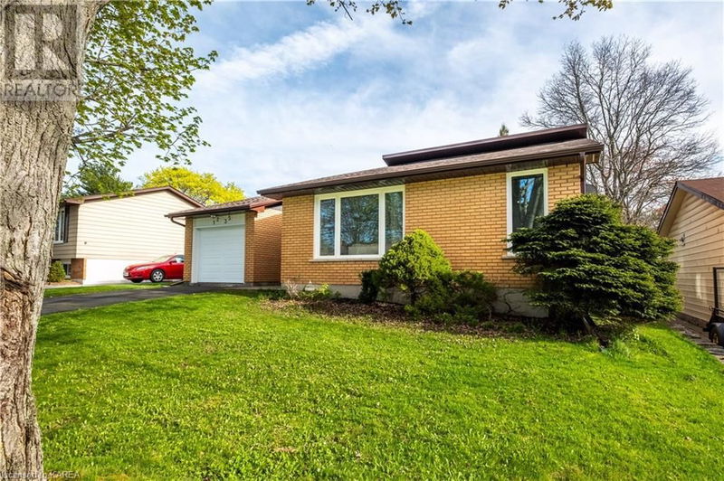 1235 CARMIL Boulevard  Kingston, K7M5Z1 | Image 3