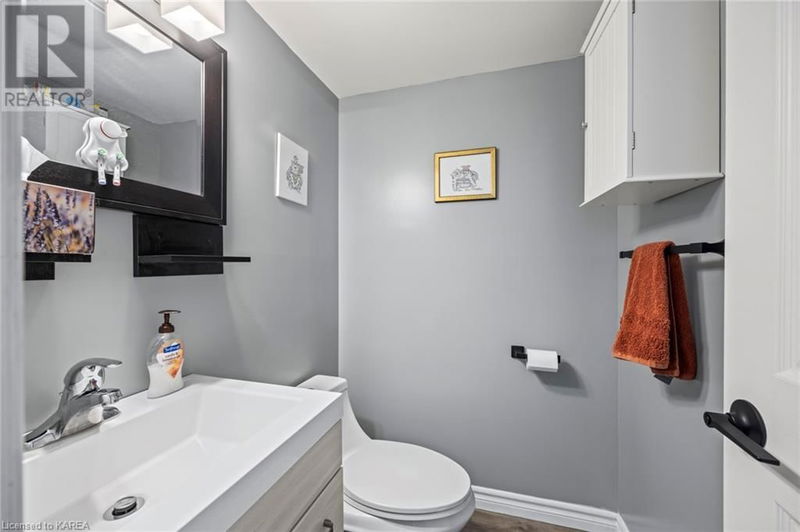 588 WHISTLER Terrace  Kingston, K7M8K4 | Image 31