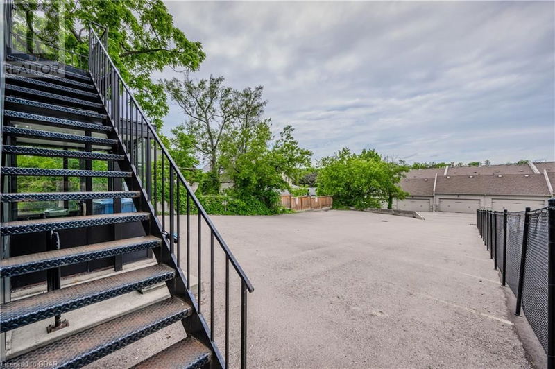 285 WOOLWICH Street  Guelph, N1H3V8 | Image 38