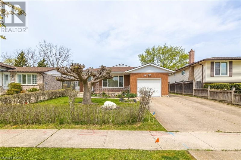 4177 BROOKDALE Drive  Niagara Falls, L2H2A9 | Image 3