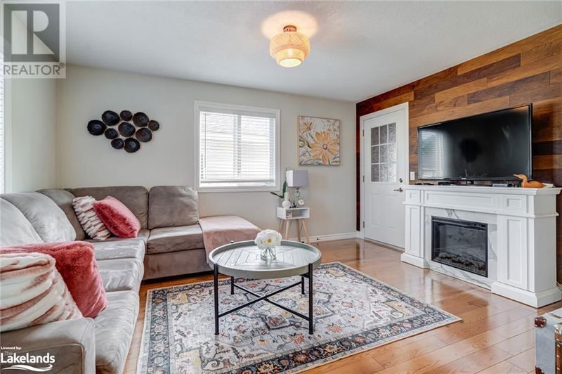 61 PENNSYLVANIA Avenue  Wasaga Beach, L9Z3A8 | Image 15