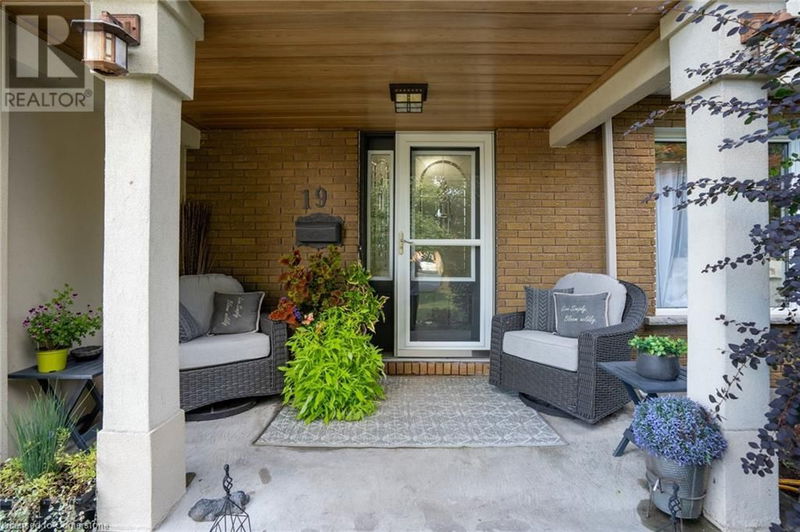 19 CLAREMOUNT Circle  Welland, L3C2P4 | Image 5