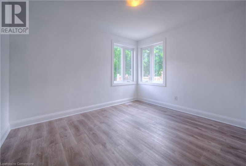 29 SECOND Avenue  Cambridge, N1S2B9 | Image 18