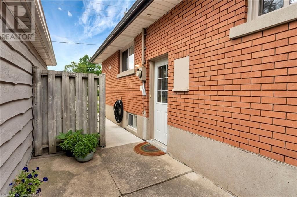 59 ELLIS Crescent S Image 35