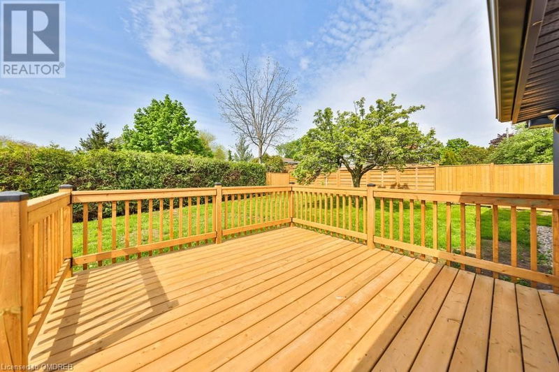 194 SLATER Crescent  Oakville, L6K2C8 | Image 26