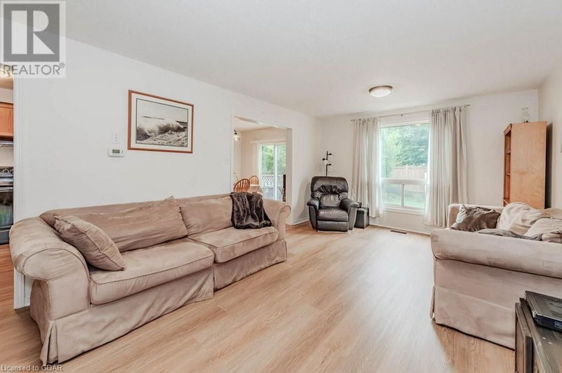 53 THOMPSON Drive  Guelph, N1E7A2 | Image 7