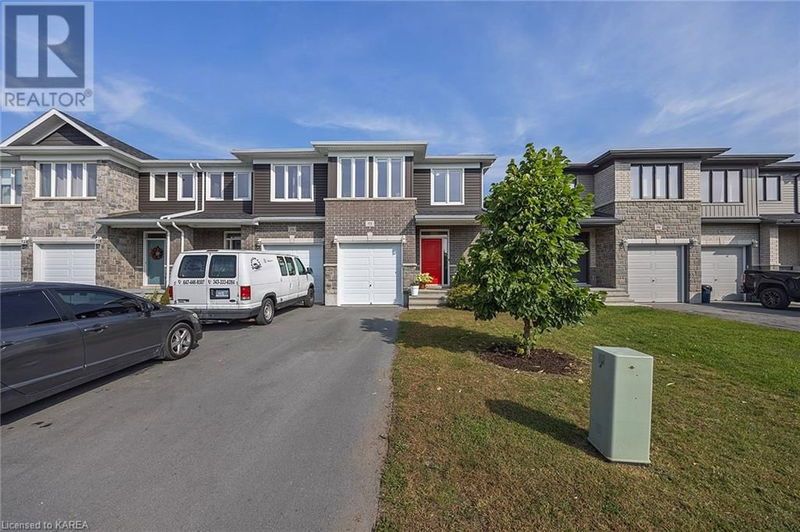 372 BUCKTHORN Drive  Kingston, K7P0R8 | Image 2