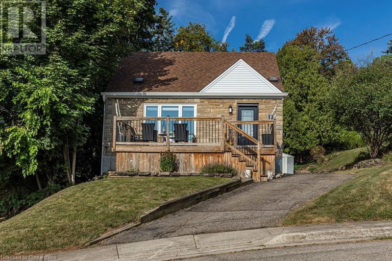 9 LINDA Court  Dundas, L9H1S7 | Image 1