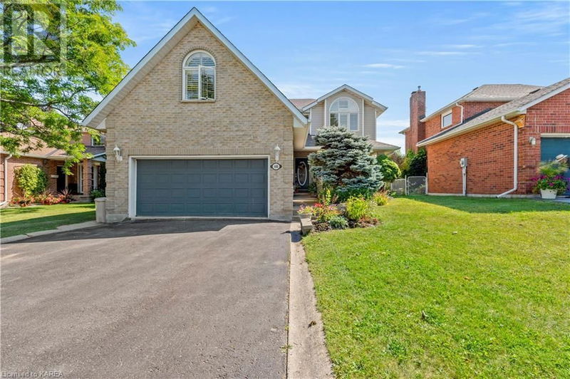 688 PARKSIDE Crescent  Kingston, K7M8A2 | Image 2