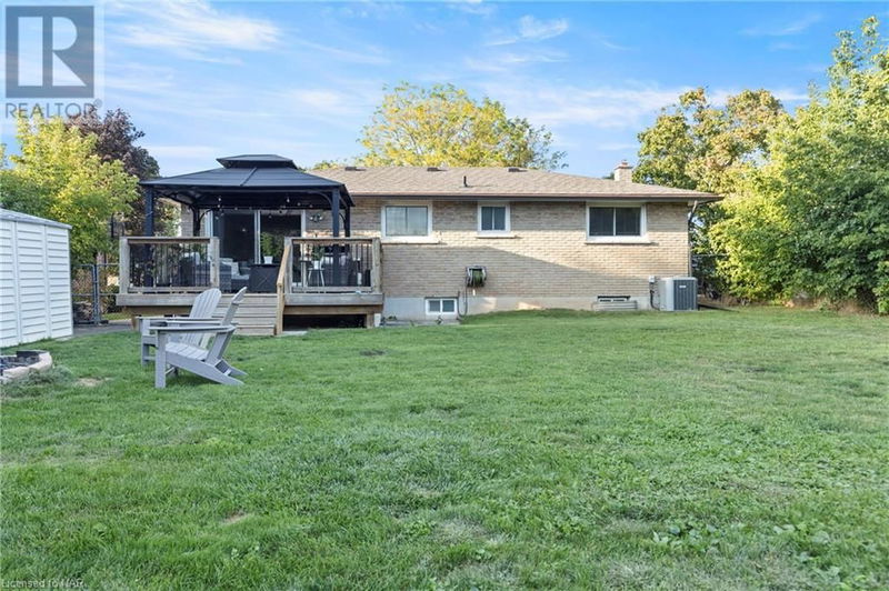 25 ROLLING ACRES Drive  Welland, L3C3N4 | Image 34