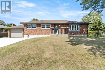 32 RIDGEWOOD Drive  Welland, L3C2H4 | Image 1