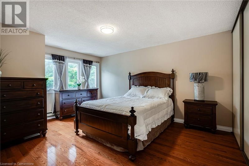 1133 BEECHNUT Road  Oakville, L6J7P2 | Image 22