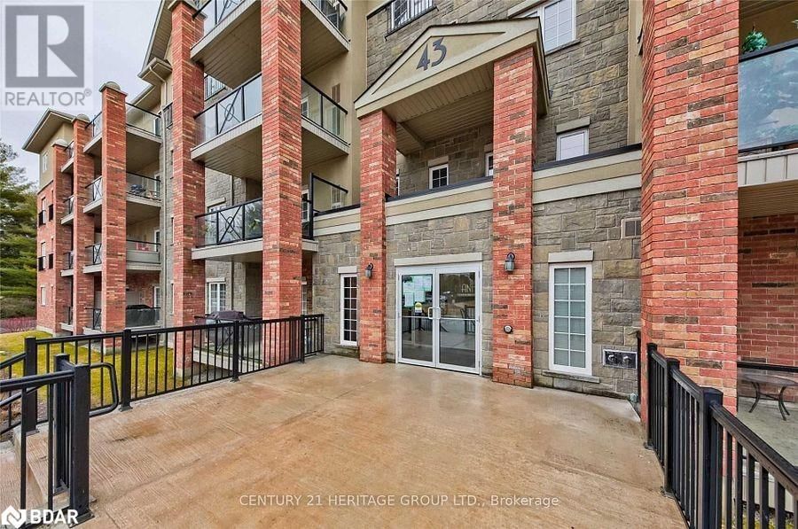 43 FERNDALE Drive S Unit# 204 Image 1