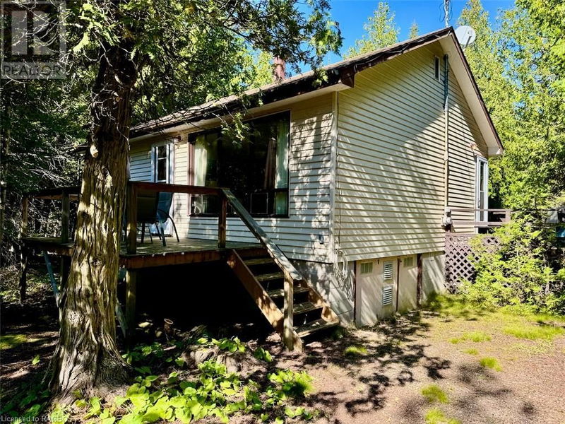 1077 DORCAS BAY RD null  Northern Bruce Peninsula, N0H1R0 | Image 1