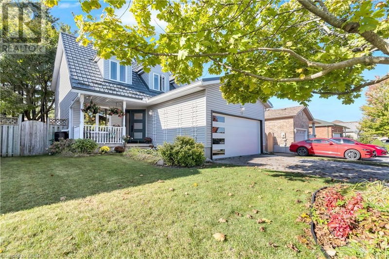 17 ABBEYWOOD CRES Crescent  Guelph, N1K1T9 | Image 3