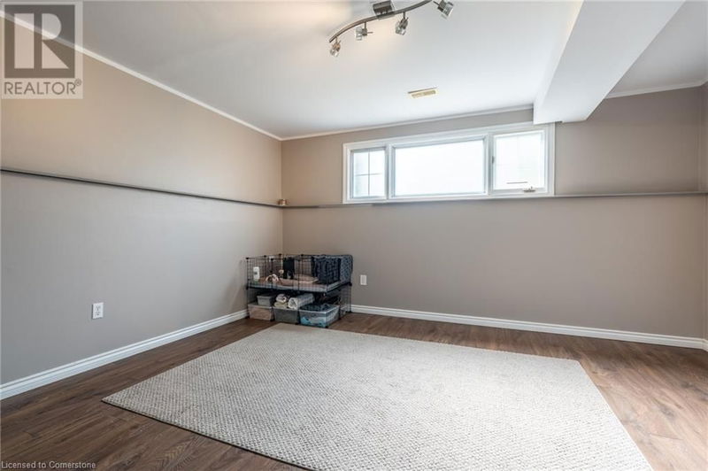 25 CORK Crescent  Brantford, N3V1E2 | Image 24