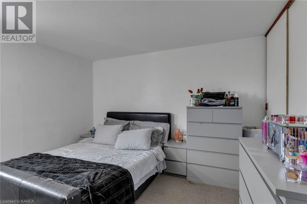 540 TALBOT Place Unit# 403 Image 15