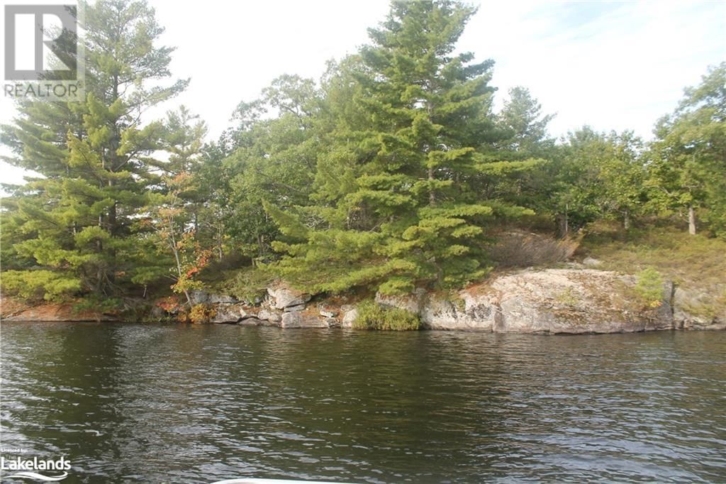 1039 SNIDERS BAY Road Image 24