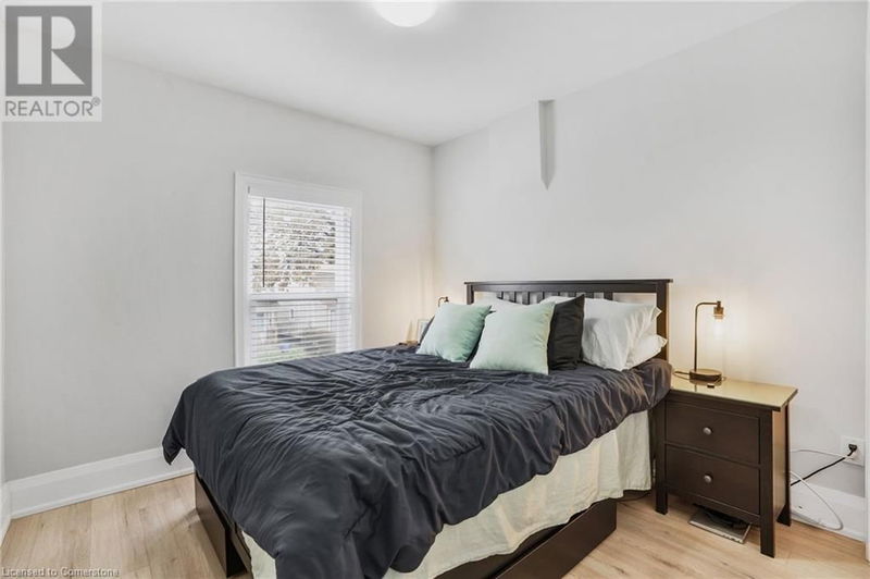 99 CHESTNUT Avenue  Hamilton, L8L6K8 | Image 24