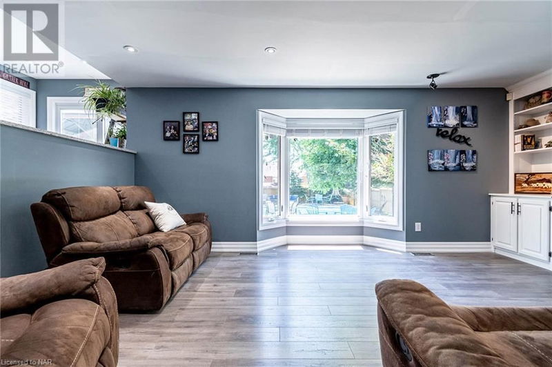 35 COUNTRYSIDE Drive  Welland, L3C6Z2 | Image 15