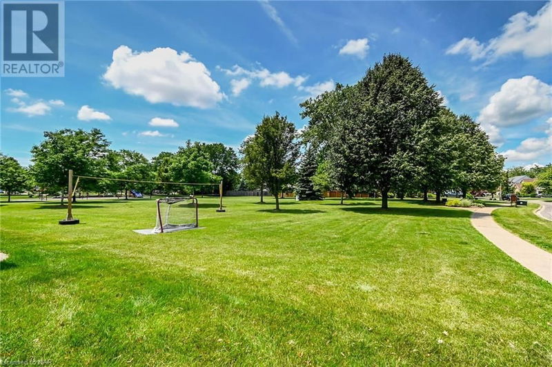 35 COUNTRYSIDE Drive  Welland, L3C6Z2 | Image 42