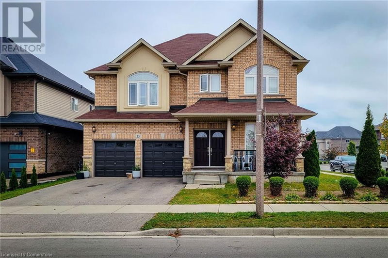 35 KEYSTONE Crescent  Stoney Creek, L0R1P0 | Image 1