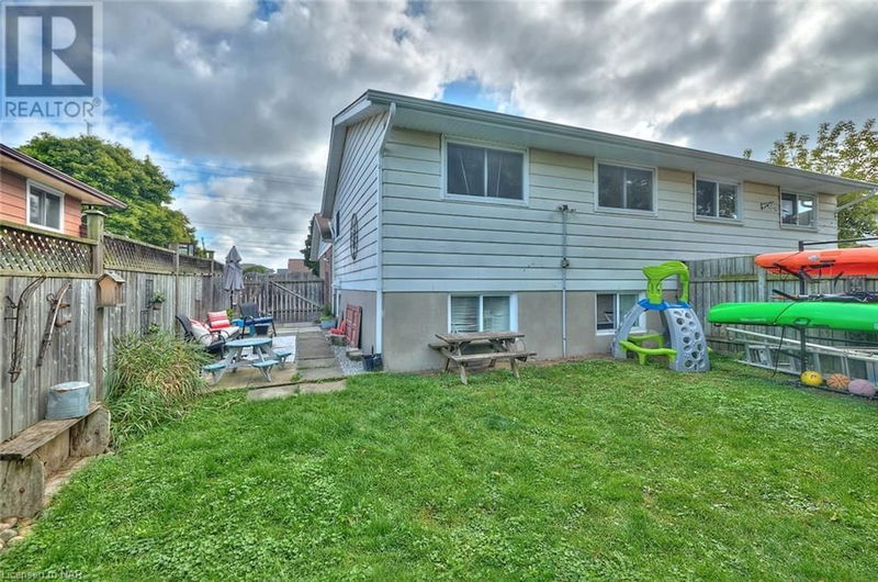 247 ST AUGUSTINE Drive  St. Catharines, L2P3L9 | Image 25