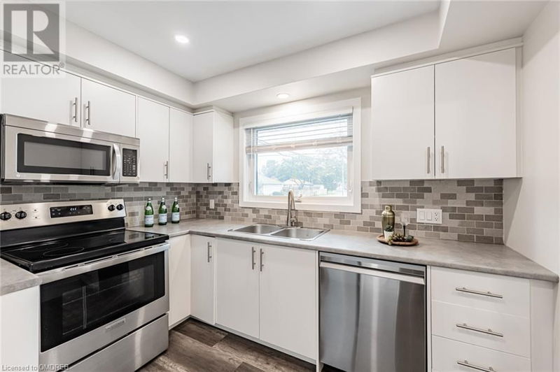 173 WEST 32ND Street  Hamilton, L9C5H1 | Image 14