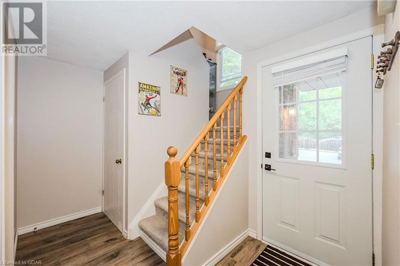 180 MARKSAM Road  Guelph, N1H8G6 | Image 3