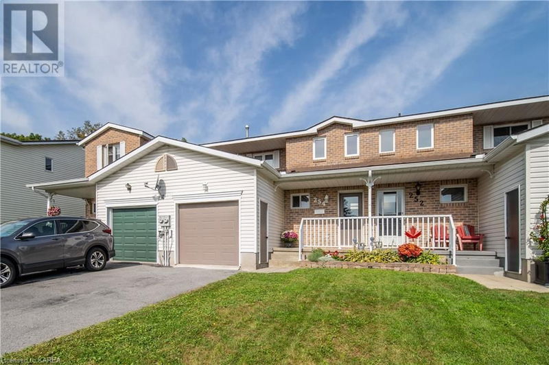 254 VANGUARD Court  Kingston, K7M8P8 | Image 2